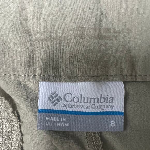 Columbia Omni-Shield Advanced Technology Women's Bermuda Shorts Size 8 Camel - Picture 2 of 11